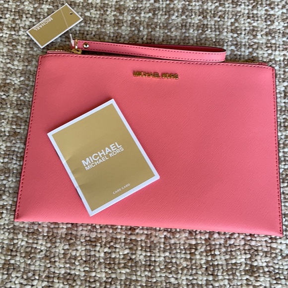 MK Jet Set Travel XL Zip Clutch Wristlet Grapefrui - Picture 5 of 15